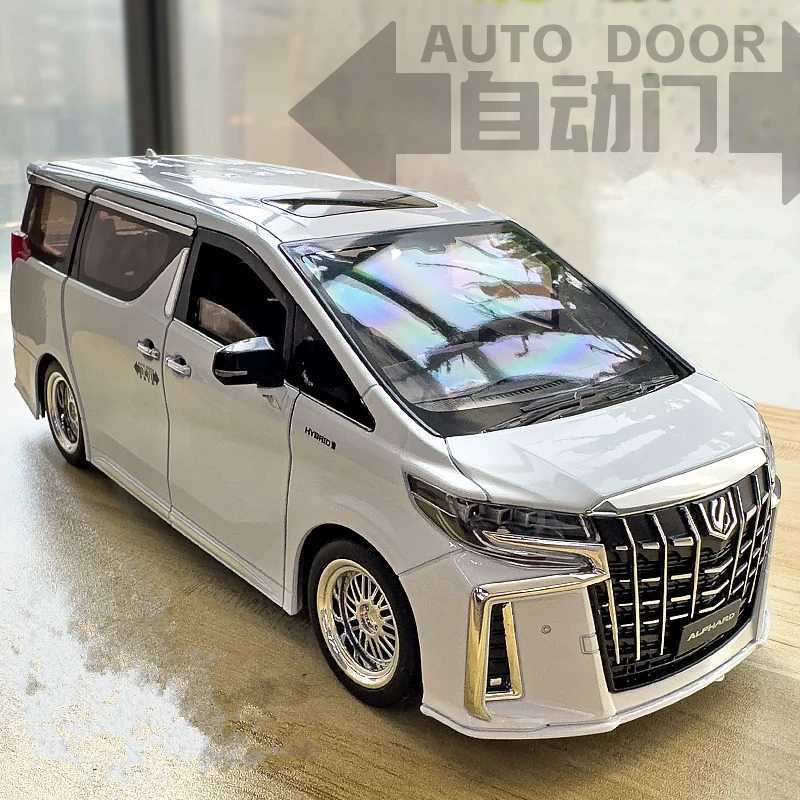 Diecast Model Cars New 1/18 Toyota Alphard MPV alloy car model die cast metal toy car model high simulation sound and light childrens gift T240604