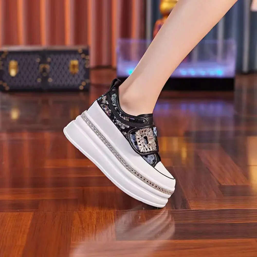 Women 8CM Platform Casual Outdoor Rhinestone Shine Decoration Sneakers Lace Walking Sport Breathable Thick Bottom Shoes ddmythur