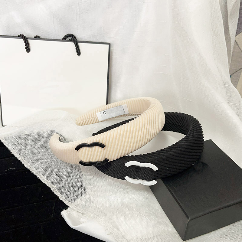 Luxury Classic Designer Letter Headbands for Women Wide-brimmed Thicken Spring HairBands HeadWrap Cloth Fabric Street Fashion HeadScarf Christmas Gift