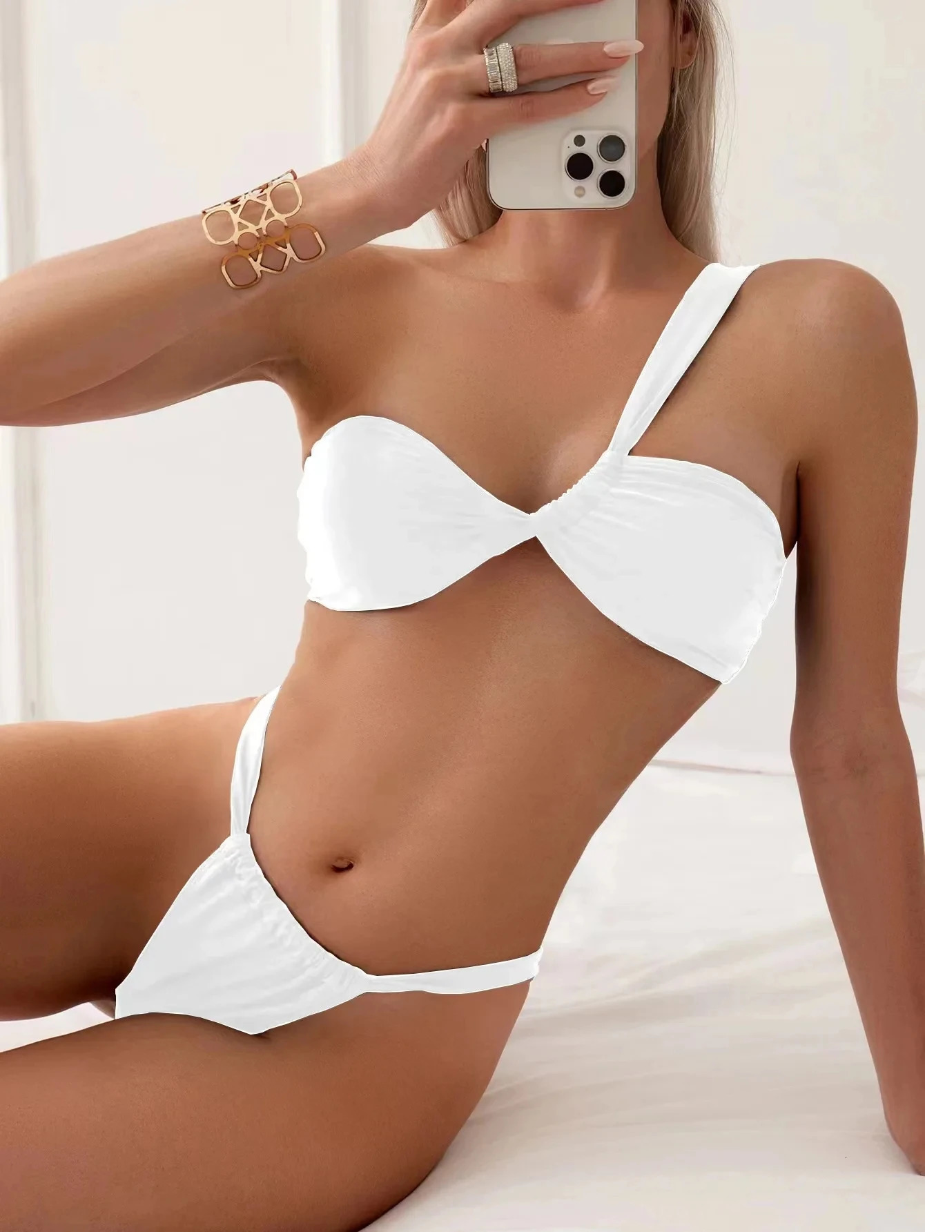 Sexy Low Waist Bikini Set Solid One Shoulder thong Swimsuit Womens Swimsuit Beach Suit Swimsuit Bikini Summer Brazil 240531