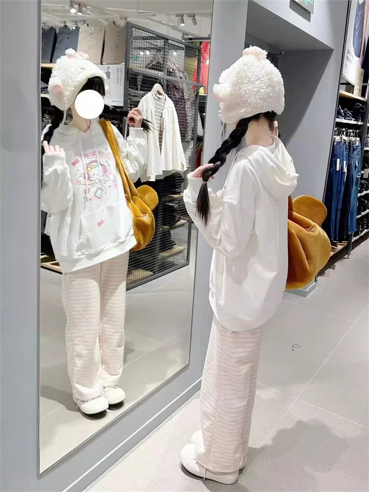 QWEEK Japanese Y2K Striped Sweatpants Women Harajuku Kawaii Sweet Fleece Sports Pants Korean Fashion Cute Girly Basic Trousers 240530