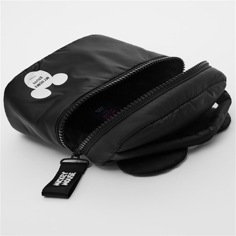 High quality waterproof down material makeup bag niche design internet celebrity toiletries bag travel storage bag portable carry on bag bucket bag