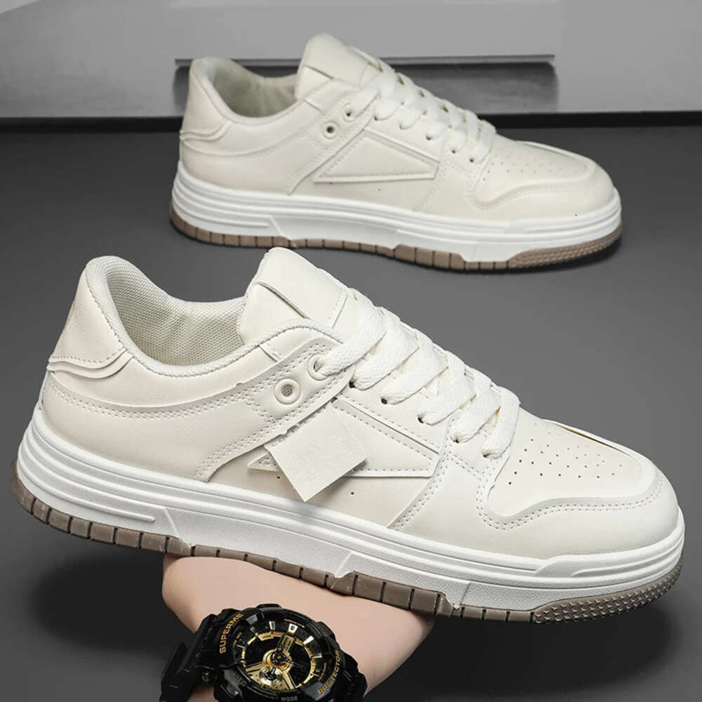 Breathable Men Skateboard Fashion Leather Casual Jogging Sports Shoes Platform Hard Wearing Walking Running Sneakers Ddmysaturn