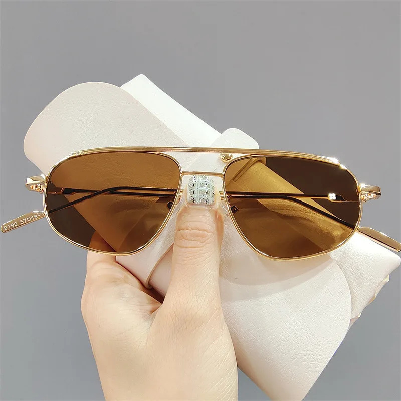 Retro Geometry Women Sunglasses Square Sun Glasses for Woman European Fashion UV400 Eyewear Driving Oculos De Senhora 240601