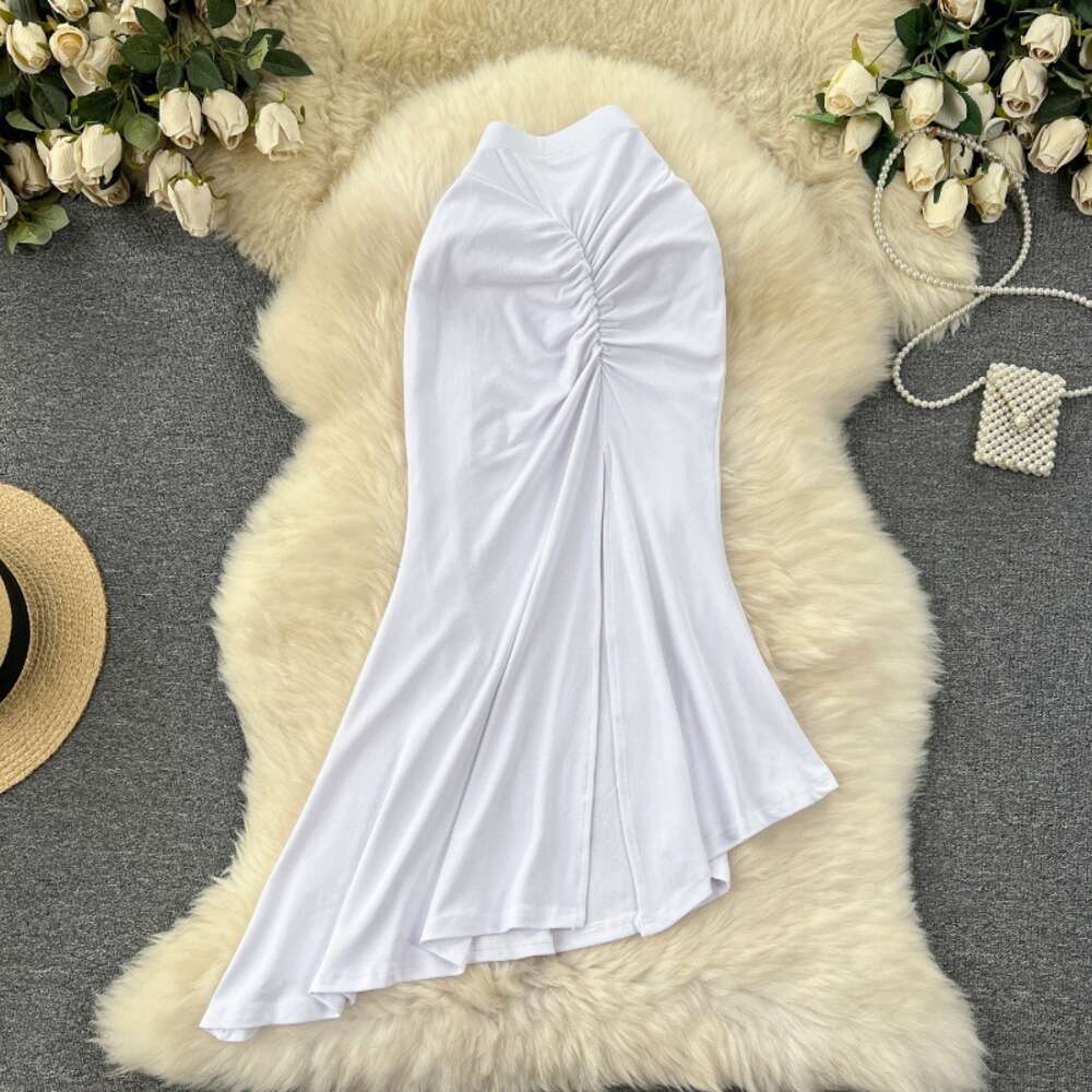 Feng 2024 Spring/Summer New Design Sense Slim Fit Skirt for Womens Unique Folded Irregular Wrapped Hip Fishtail Skirt