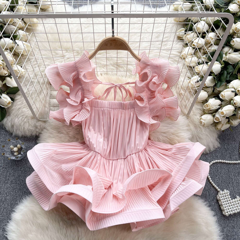 Fashionable and unique top for women in the summer of 2024 new niche design with ruffled edges pleated waist and tie up shirt trend