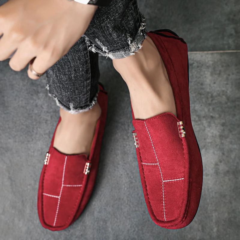 Slip-On Leather Shoes Men Casual Shoes Male Shoes Comfortable Red Driving Shoes Zapatos Moccasin Non-slip Loafers 240606