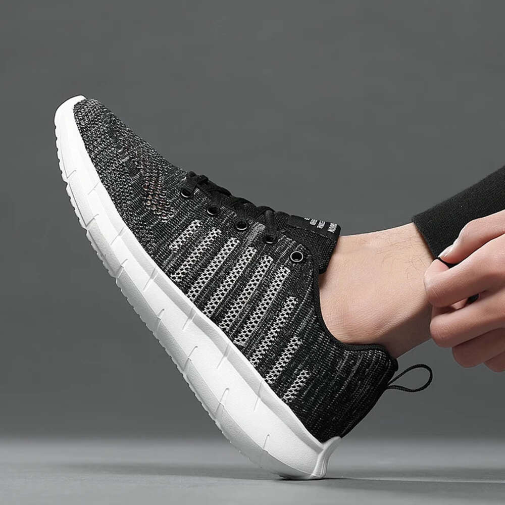 Running Men Walking Unisex Knit Breathable Sports Casual Sneakers Athletic Non Slip Comfortable Leisure Tennis Shoes Ddmysaturn