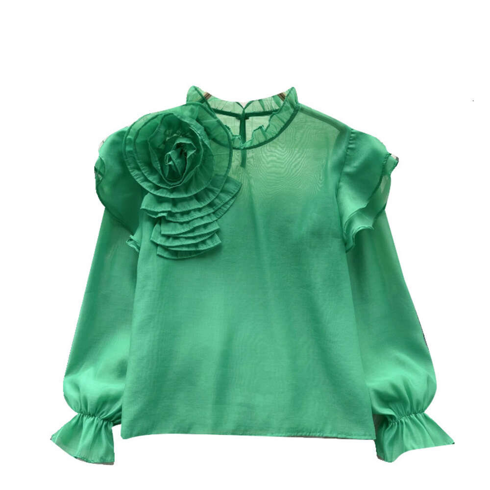 Wearing a French top in early spring for women with a three-dimensional floral sweetness and a wooden ear edge collar pullover bubble sleeves chiffon 