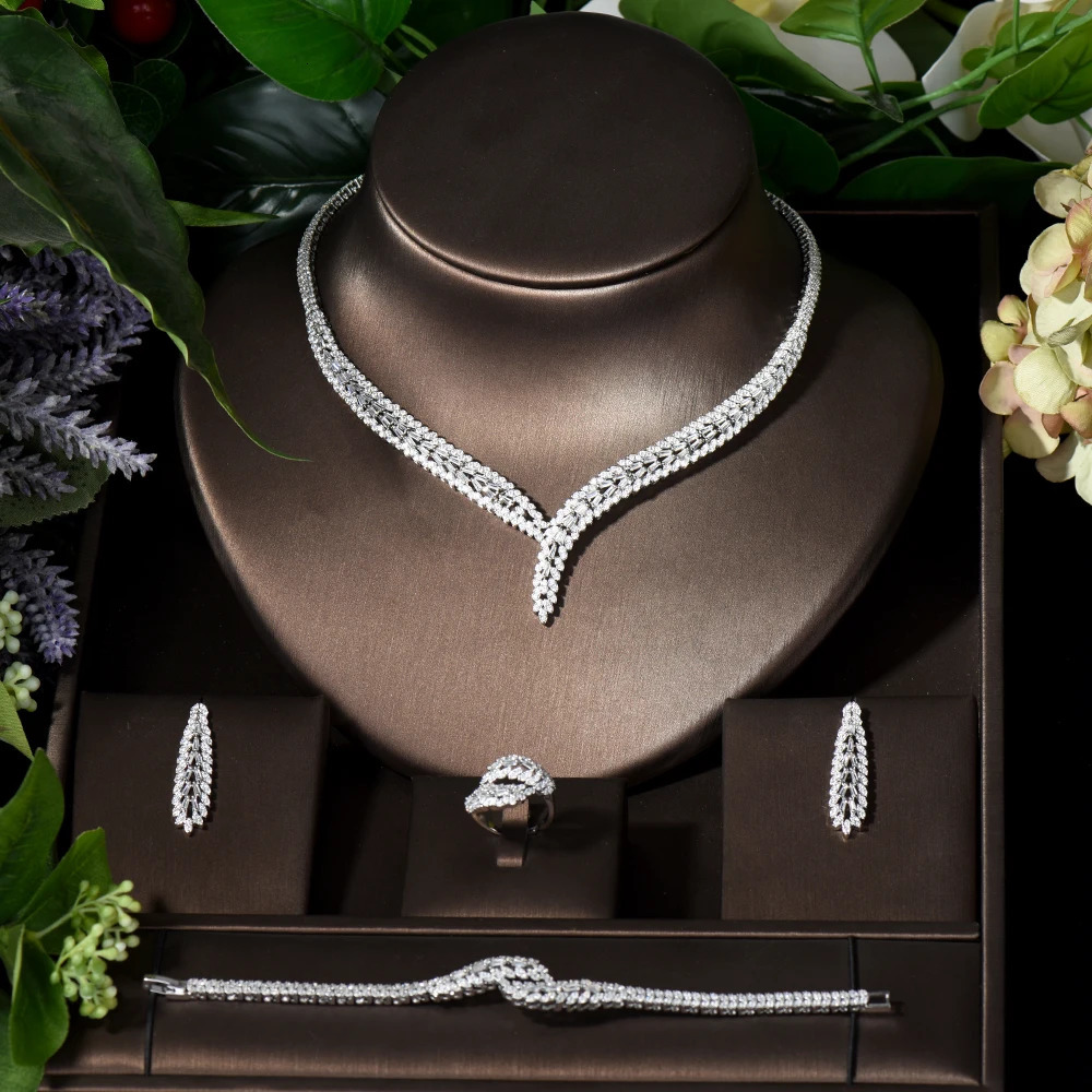 Classic rectangular cubic zirconia wedding necklace and earring set Dubai Nigeria CZ Bridal Jewelry Set 240531