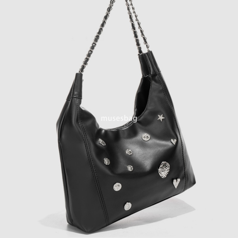 Designer Women's High Quality Punk Tote Bag Women's Retro Large Capacity Women's Shoulder Bag Chain Western Versatile Casual Shoulder T