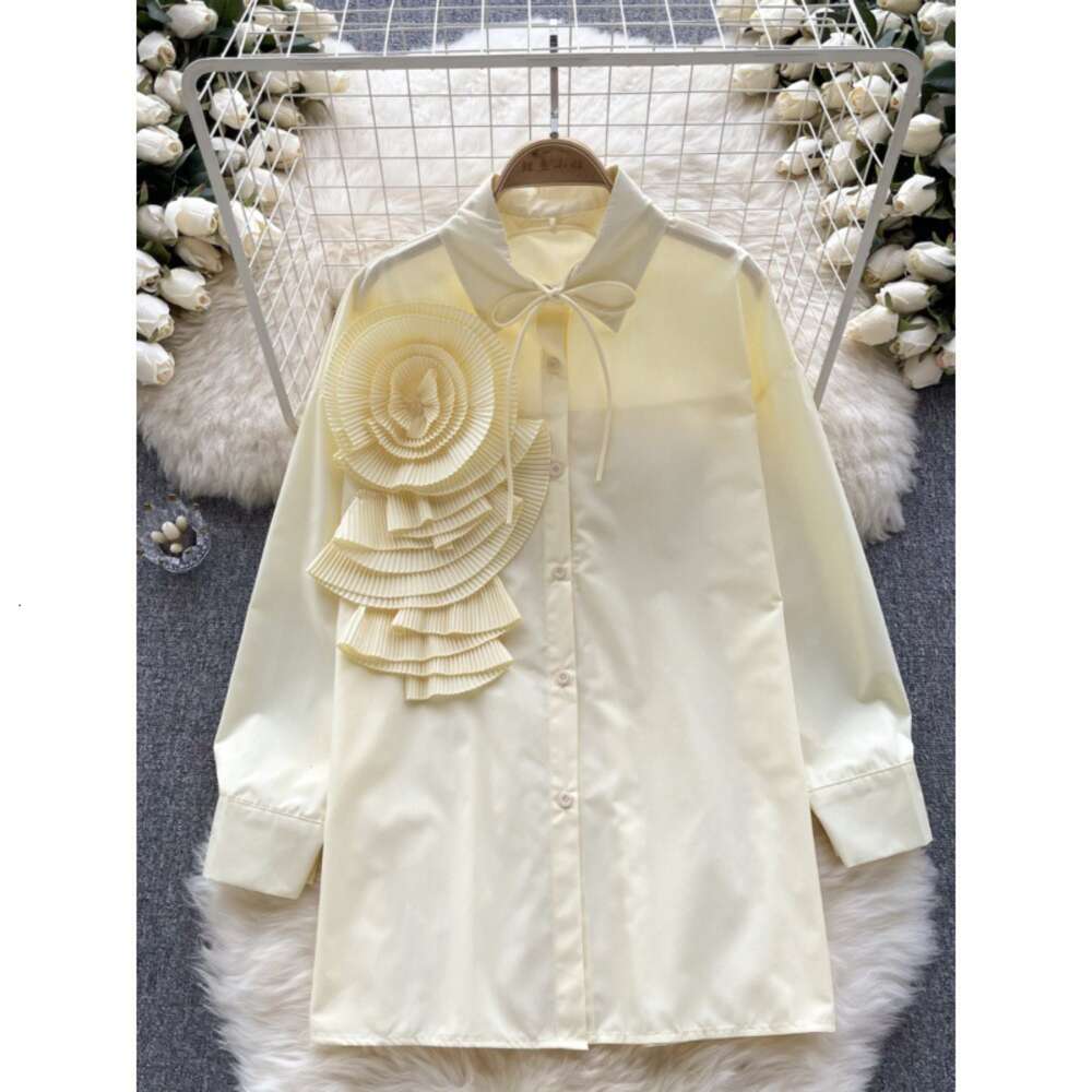 French Light Luxury Celebrity Style High Grade Long Sleeve Shirt Womens Autumn and Winter 3D Flower Design Small and Super Immortal Top