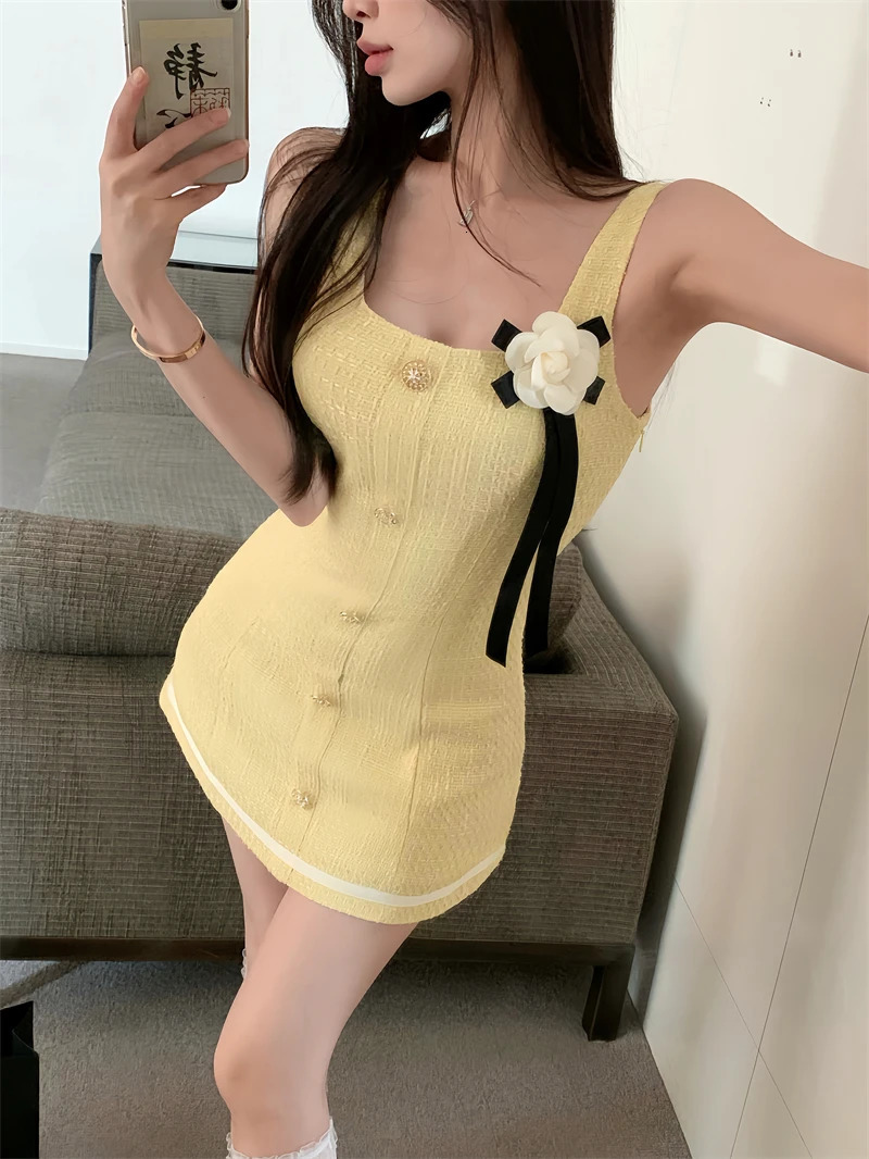Korea Small Fragrance Sleeveless Dress Summer Women Gold Buttons Slim Waist Sexy Vintage Tweed Female Vest Dresses 3D Flowers 240529