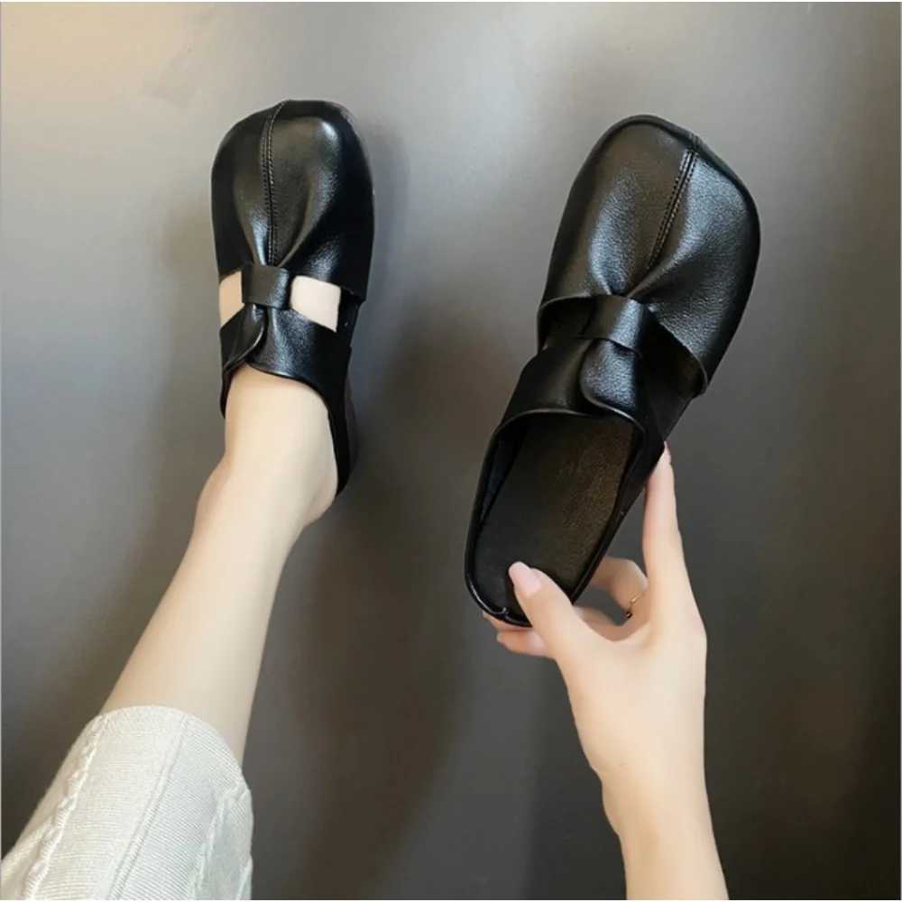 Big Size 42 Retro Women Shoes Summer Flat Slippers Leather Sandals Fashion Zapatillas Casa Mujer Sapatos Femininos S6064
