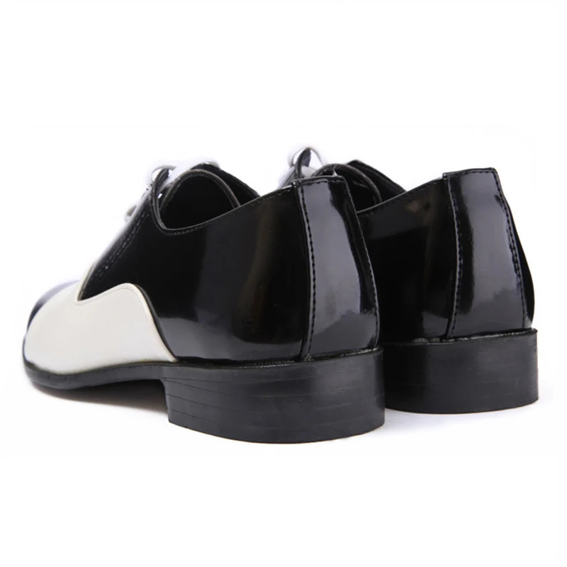 Autumn Fashion Mens Office Shoes Patent Leather Mens Dress Shoes White Black Mens Soft Leather Wedding Party Oxford Shoes 240606