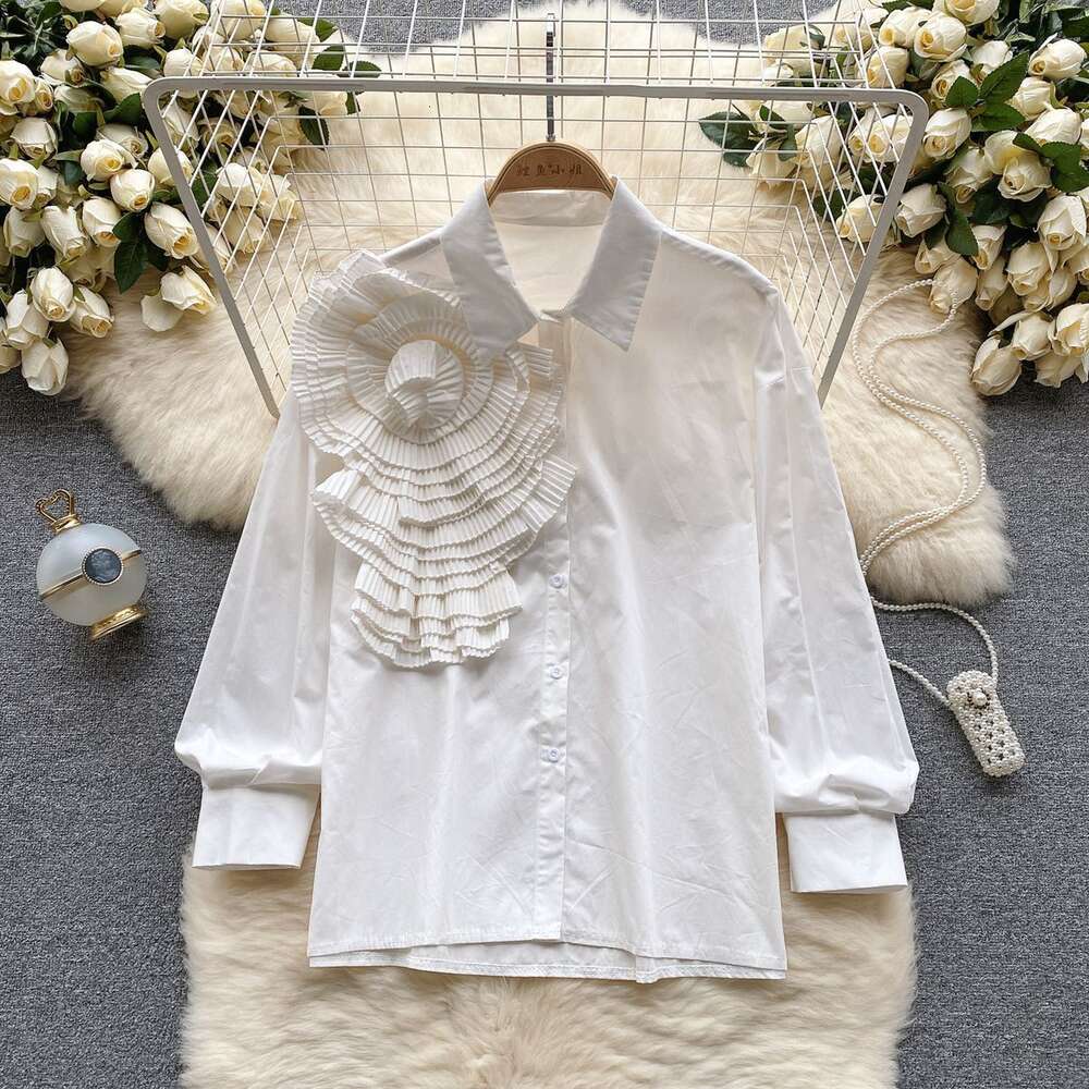 French haute couture shirt for women in autumn three-dimensional flower loose and slimming design unique and light luxury temperament top