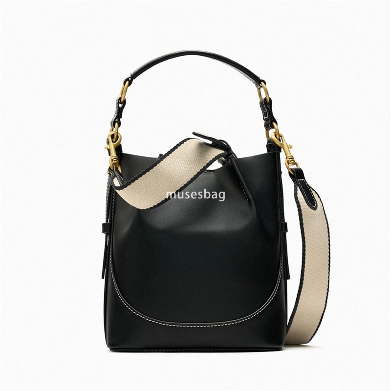 New Fashionable Brown Single Shoulder Bag Korean Edition Band Mouth Handheld Shoulder Bag Wide Shoulder Strap Band Mouth Water Bucket Bag