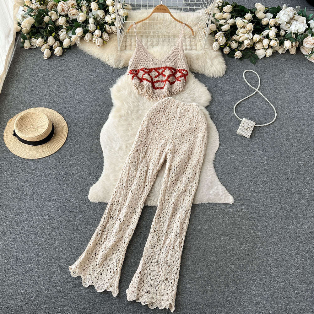 Spring/Summer Tourism Holiday Style Set Womens V-neck Tassel Strap Bra Top+High Waist Flare Pants Hook Flower Two Piece Set