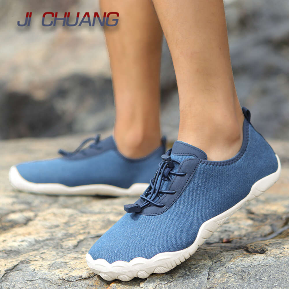 Solid Color Water Men 2023 New Beach Barefoot Aqua Sneakers Women Gym Sports Surfing Diving Swimming Snorkeling Yoga Shoes