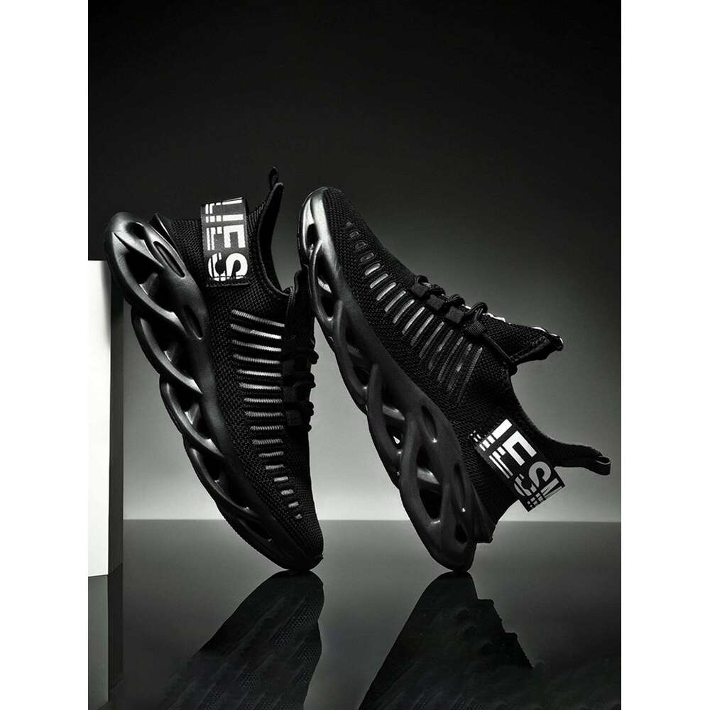 Fashionable Casual Lightweight Breathable Mesh Solid Color Hollowed-Out Outsole Outdoor Cloud Korean Trend Minimalist Air Cushion Running Shoes