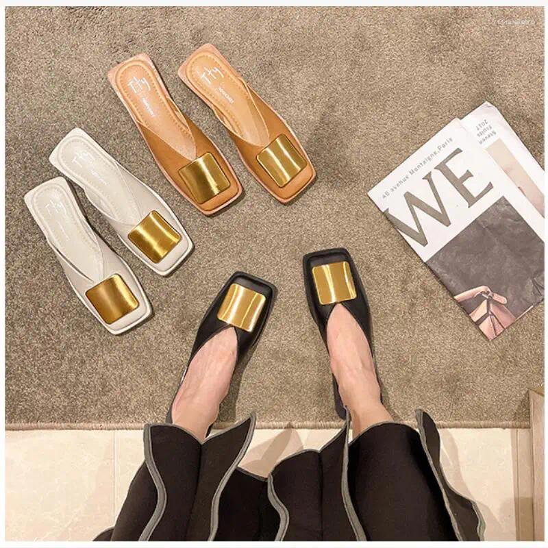 2024 New shoes for Summer Beach Platform shoes Designer Womens sandals fashion slippers Comfortable and Soft Flat Elegant Female f3c
