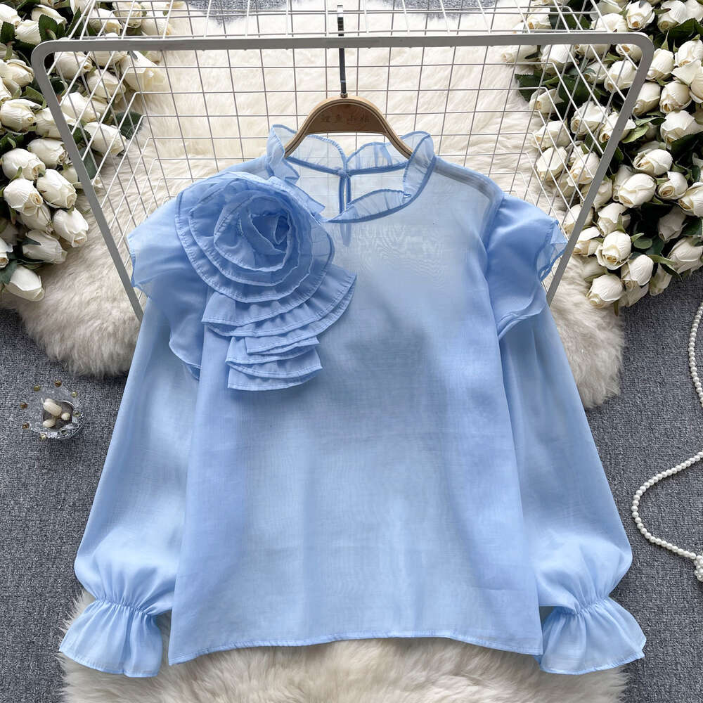 Wearing a French top in early spring for women with a three-dimensional floral sweetness and a wooden ear edge collar pullover bubble sleeves chiffon 