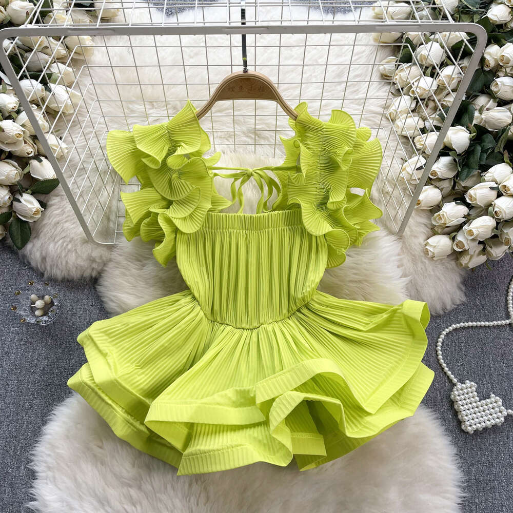 Fashionable and unique top for women in the summer of 2024 new niche design with ruffled edges pleated waist and tie up shirt trend