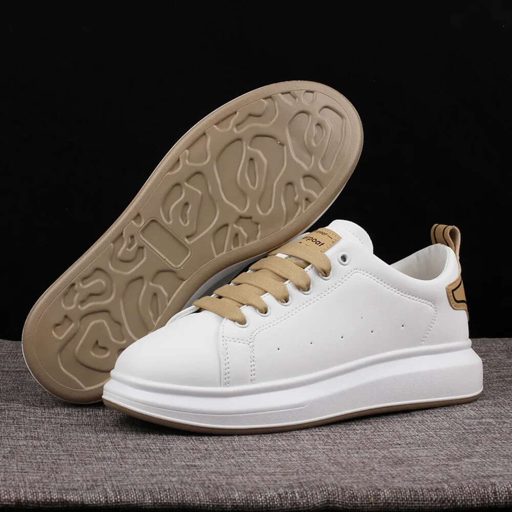 2023 Casual for Men Male Running Breathable Sports board White Shoes Sneakers trendy tennis shoes Athletic Footwear
