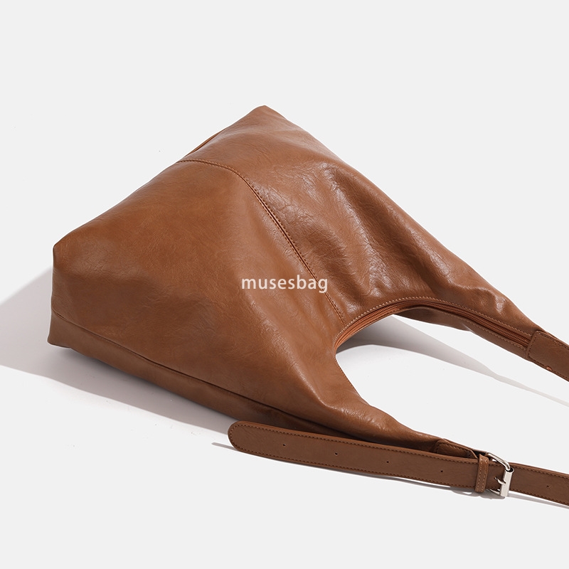 Designer Women's Large Capacity PU High Quality Tote Bag Versatile and Genderless Style Fashion and Simplicity Mother Bag Single Shoulder Women&#