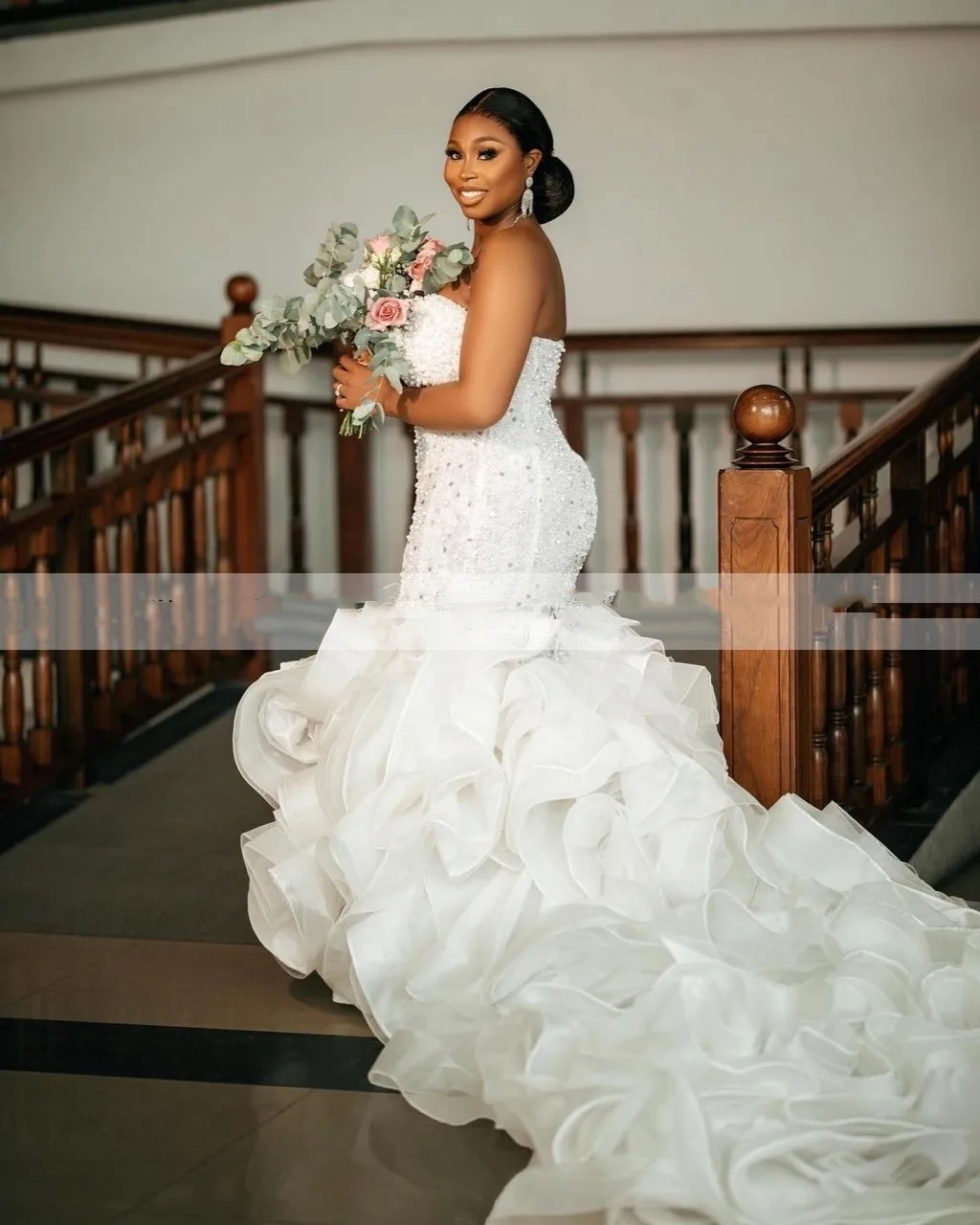 White Mermaid Wedding Dresses For Bride Sweet Heart Lace Up Closure Cascading Ruffles Pearls Plus Size Women Bridal Gowns 0219