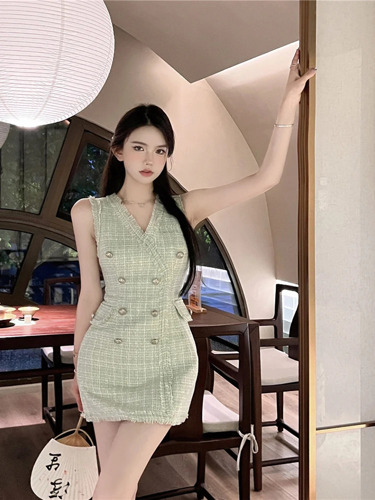 High Quality French Vintage Small Fragrance Tweed Dresses Women Korean Fashion Casual Woolen Summer Dress Elegant Party Vestidos 240529