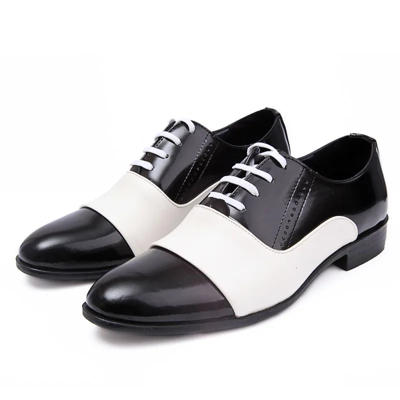 Autumn Fashion Mens Office Shoes Patent Leather Mens Dress Shoes White Black Mens Soft Leather Wedding Party Oxford Shoes 240606
