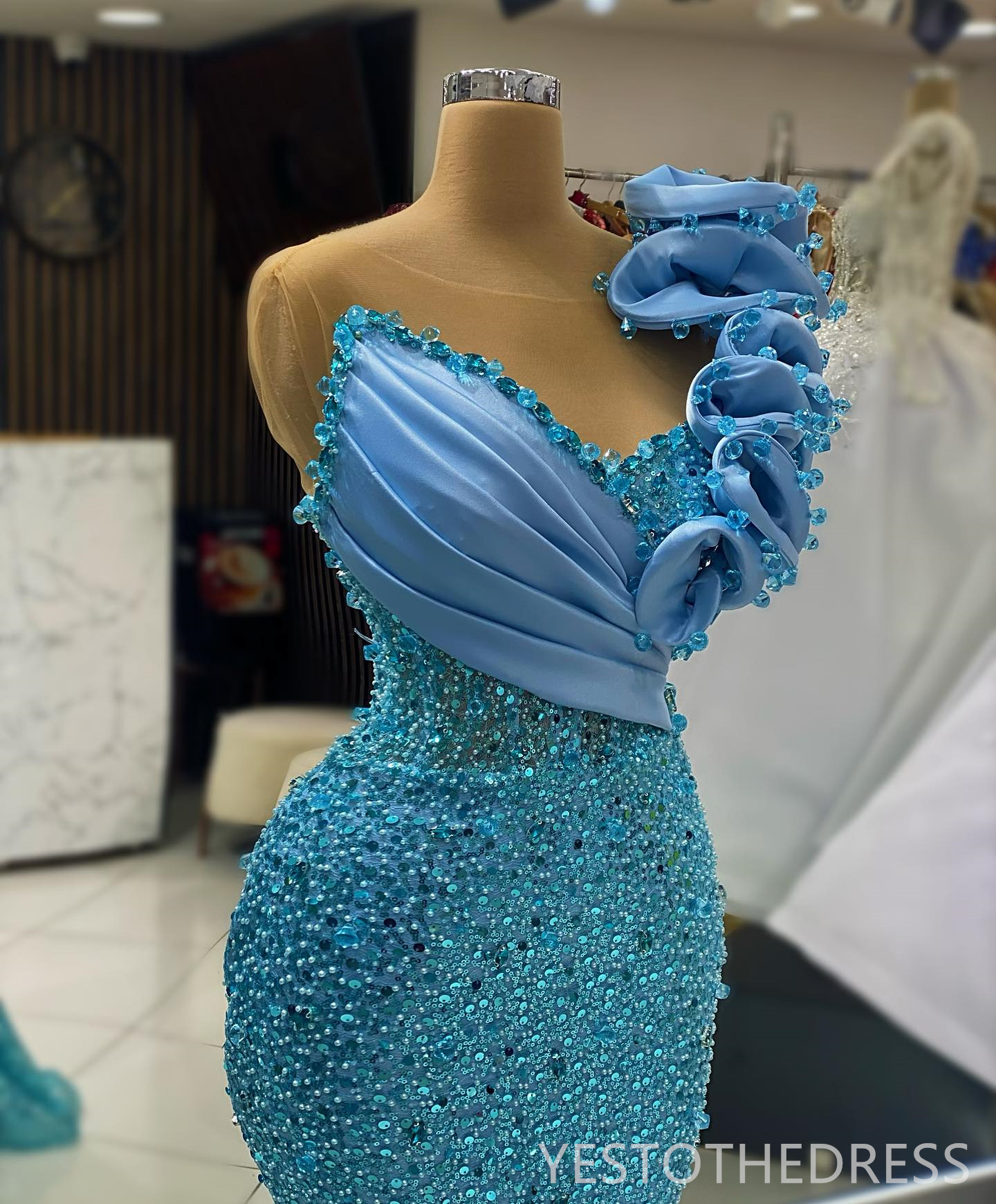 2024 Blue Prom Dress Evening Dresses Sheer Neck Illusion Mermaid Promdress Beaded Sequined Lace Rhinestones Crystals Birthday Dress Reception Gowns AM