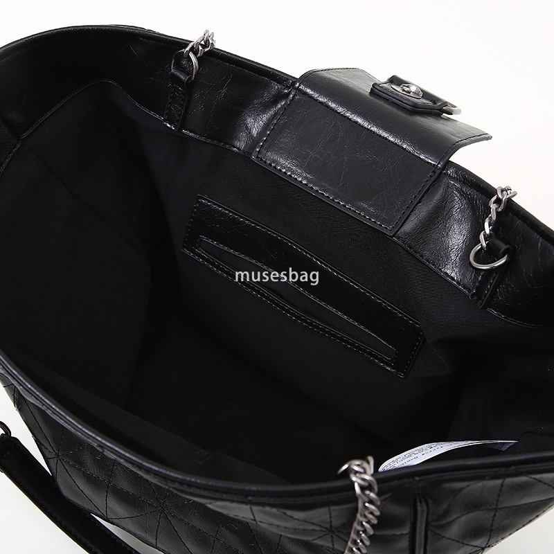 Designer Women's PU High Quality Fashion Vintage Chain High end Shoulder Bag Versatile Classic Multi functional Handheld Large Capacity Tote Bag
