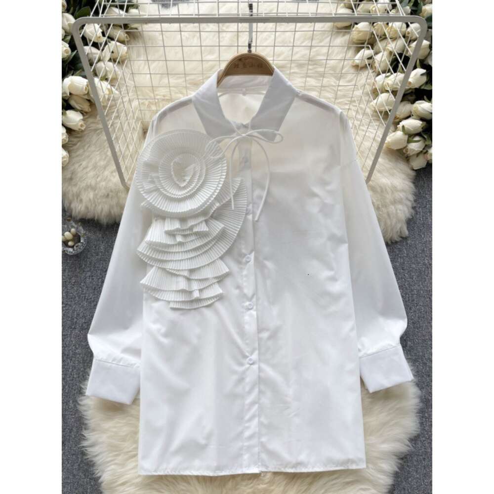 French Light Luxury Celebrity Style High Grade Long Sleeve Shirt Womens Autumn and Winter 3D Flower Design Small and Super Immortal Top