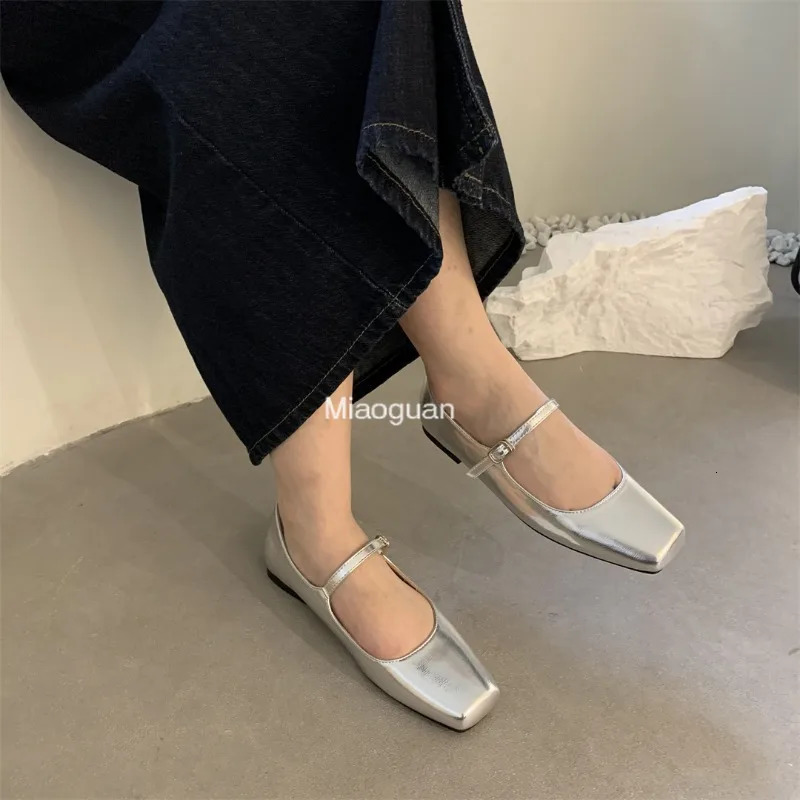 Summer Women Flats Fashion Square Toe Shallow Mary Jane Soft Casual Ballet Sgback Shoes Classic Comfort