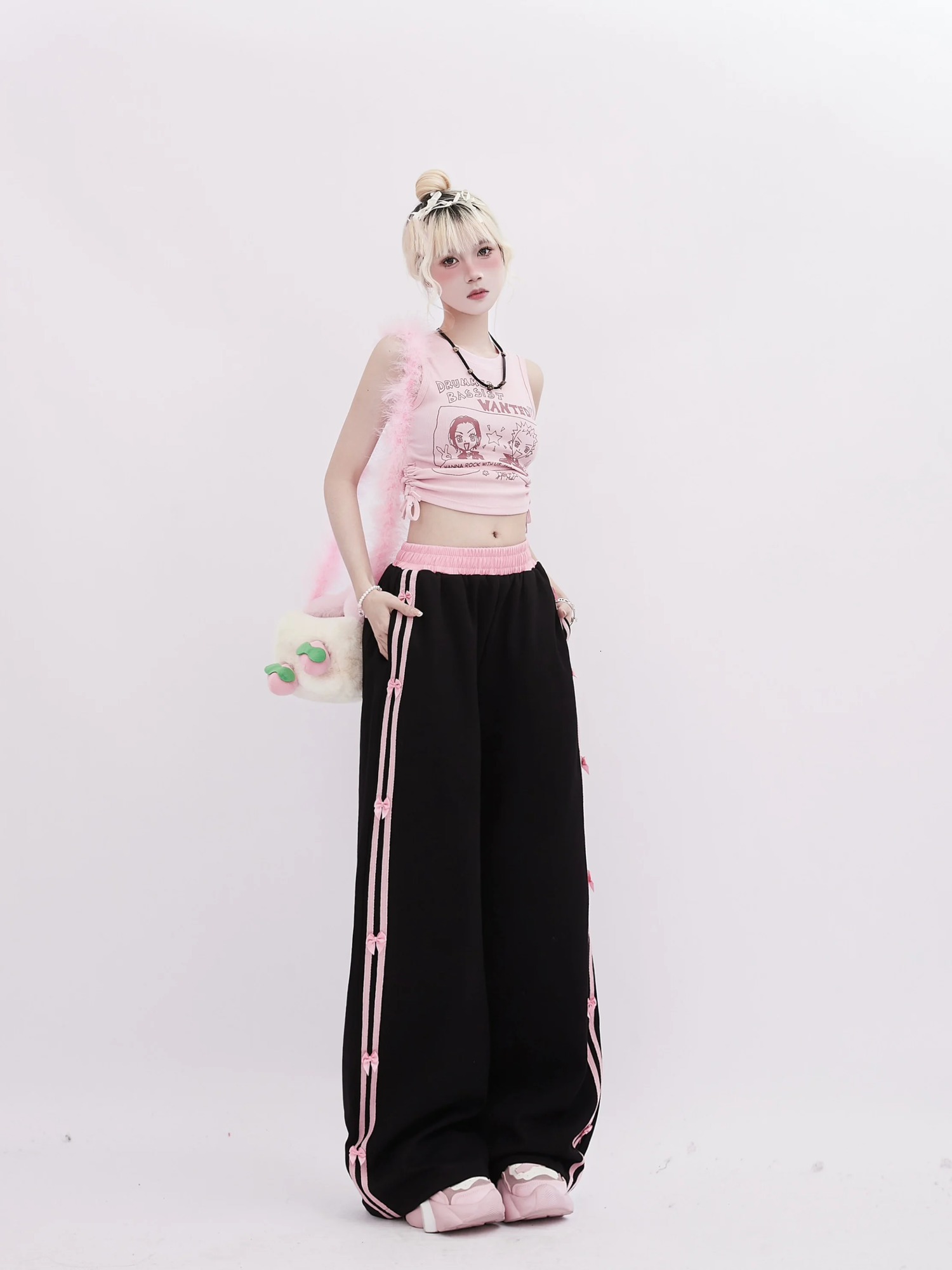 Womens Black Gothic Striped Pants Harajuku Streetwear Sweatpants Jogger Y2k 2000s Aesthetic Bow Pants Vintage Trousers Clothes 240530