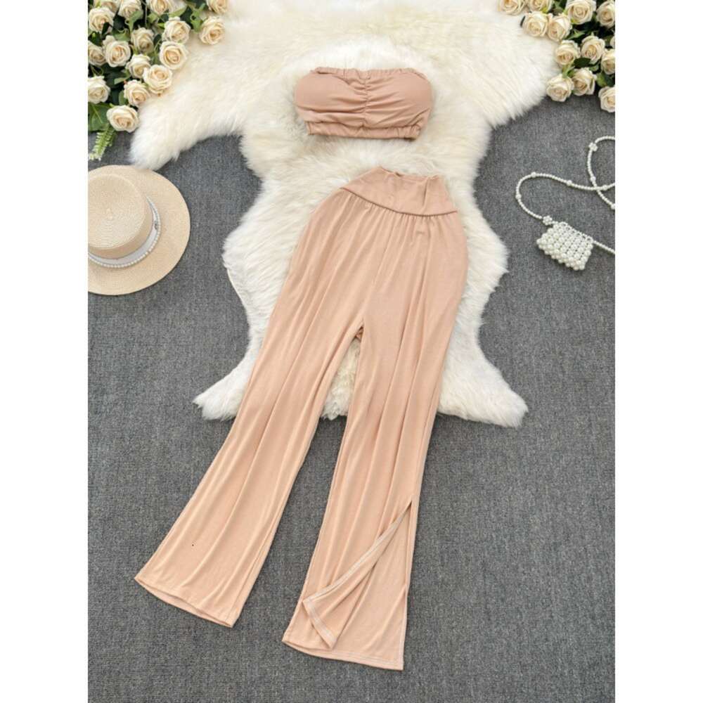 Fashion Set Womens Spicy Girl Style Printed Short Naked Bra T-shirt Set of Two Casual High Waist Slimming Wide Leg Pants