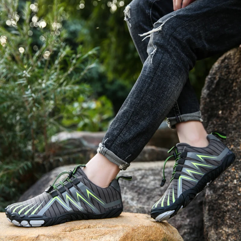 Mens and womens water shoes outdoor leisure swimming rock climbing fitness beach shoes quick drying non slip rubber soles 240606