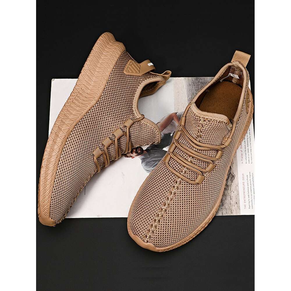 Selling Couple's Mesh Lightweight Breathable Mid-Top Sock Sneakers, Casual Sports Fashion Shoes