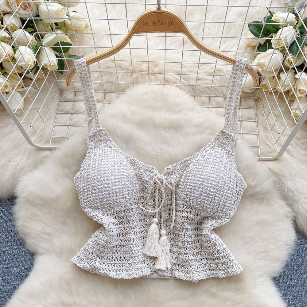 Beach resort style knitted pure desire spicy girl set womens summer camisole vest top+design sense hook flower short pants