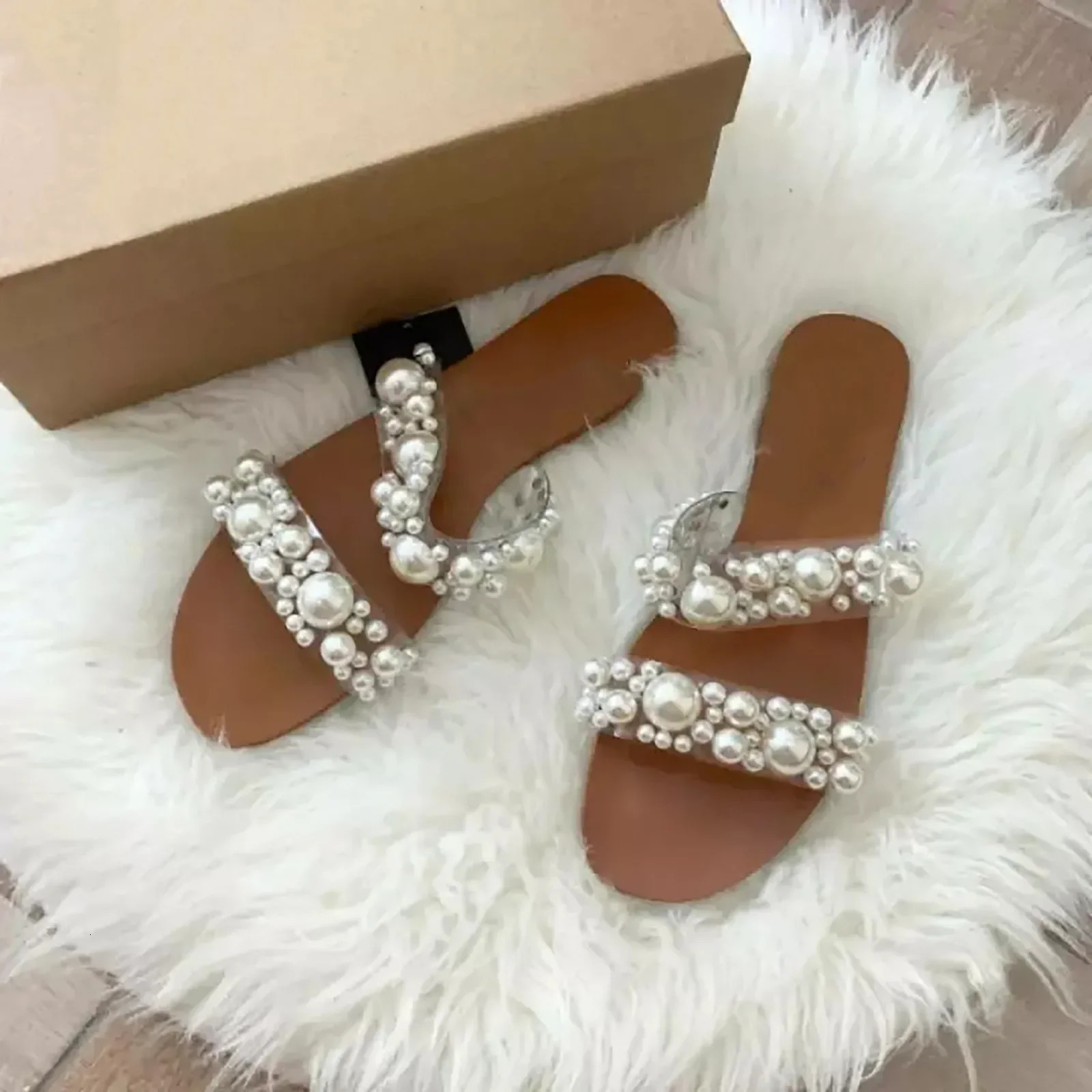 Womens Bohemian pearl slippers flat sandals summer open toe womens crystal shoes 240606