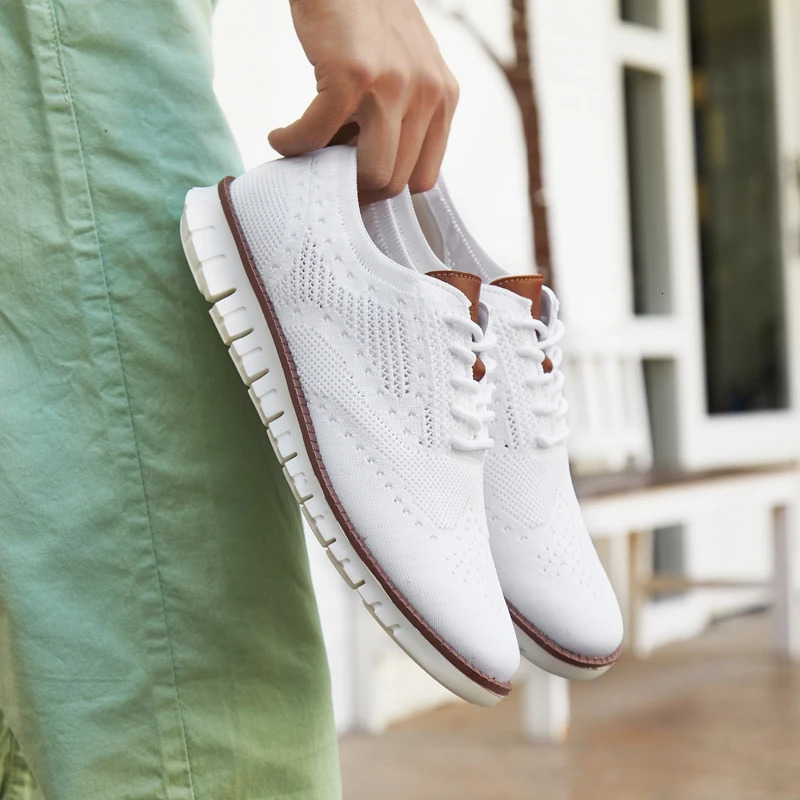 Summer Vintage Men Casual Shoes Business Formal Brogue Weave Carved Oxfords Wedding Dress Breathable sneakers 240606