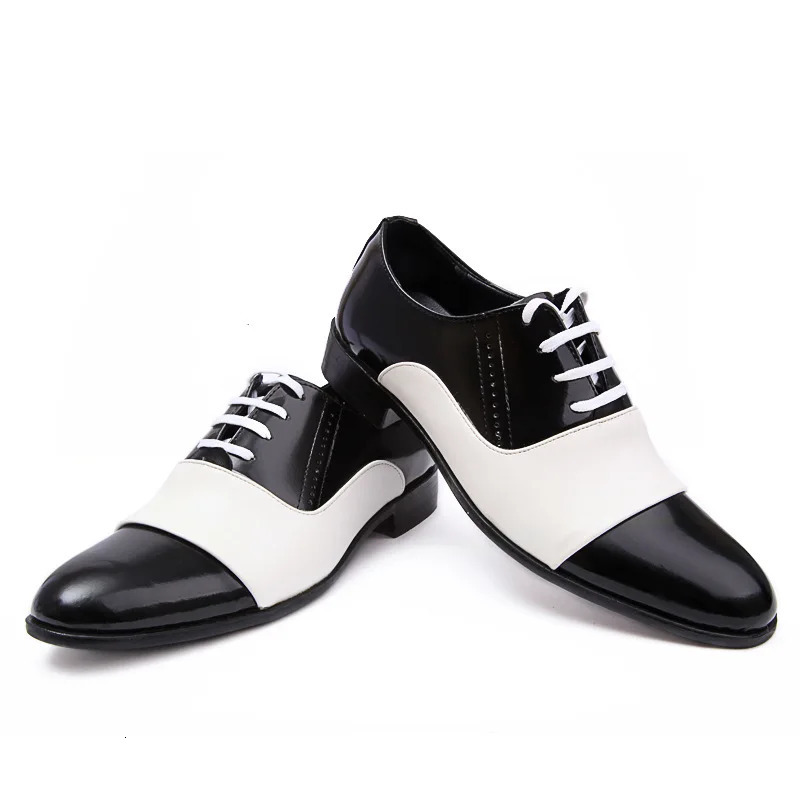 Autumn Fashion Mens Office Shoes Patent Leather Mens Dress Shoes White Black Mens Soft Leather Wedding Party Oxford Shoes 240606