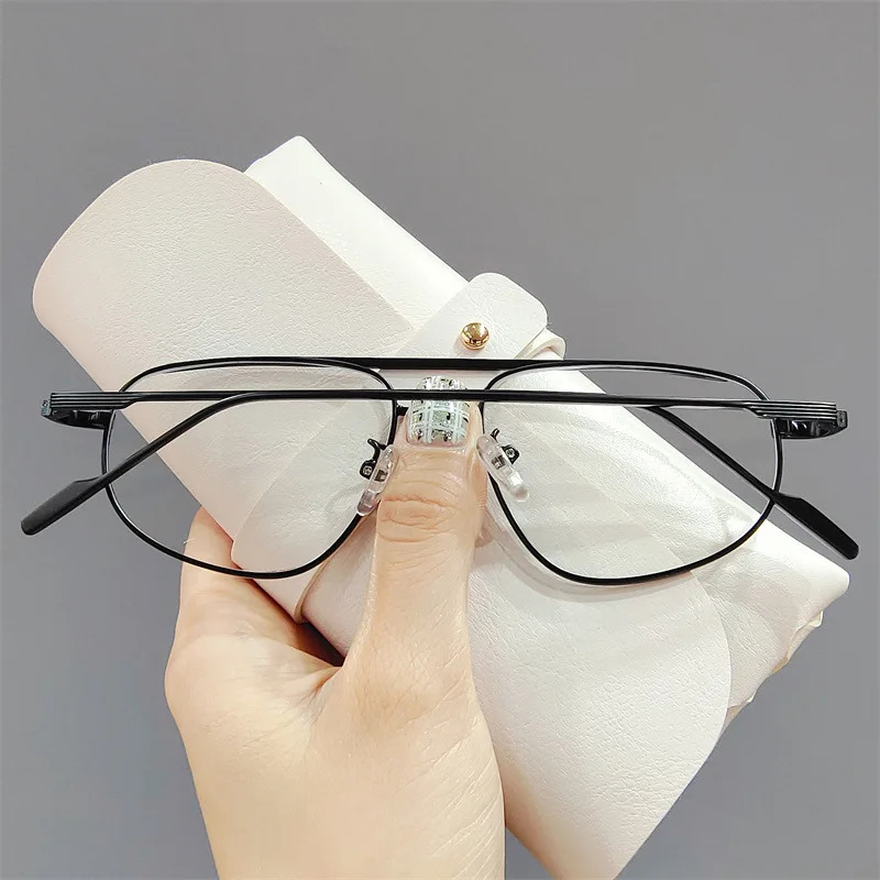 Retro Geometry Women Sunglasses Square Sun Glasses for Woman European Fashion UV400 Eyewear Driving Oculos De Senhora 240601