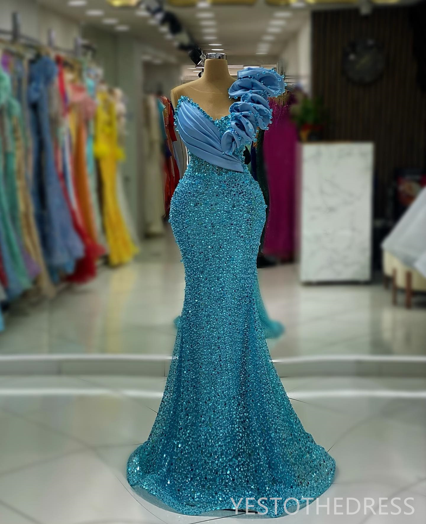 2024 Blue Prom Dress Evening Dresses Sheer Neck Illusion Mermaid Promdress Beaded Sequined Lace Rhinestones Crystals Birthday Dress Reception Gowns AM