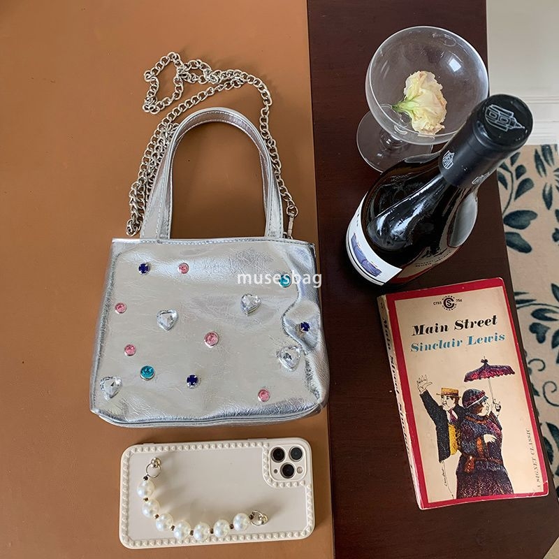 Small Handheld Water Diamond Bag for Women New Spicy Girl Style Crossbody Bag Tote Bag Instagram Silver Phone Bag Tide
