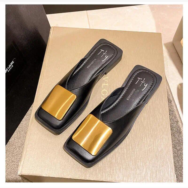 2024 New shoes for Summer Beach Platform shoes Designer Womens sandals fashion slippers Comfortable and Soft Flat Elegant Female f3c