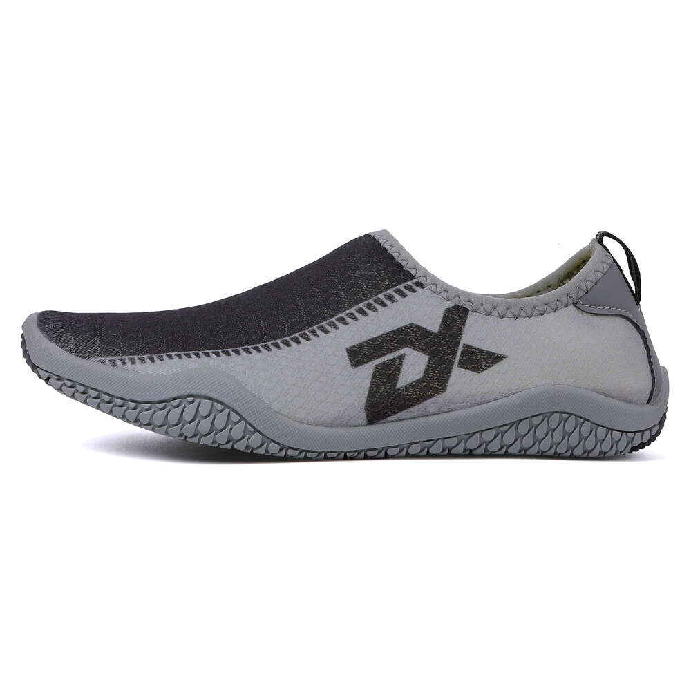 Hot Sell Wide Toe Box Upstream Skidproof Beach Sandals River Sea Minimalist Aqua for Men Swimming Water Shoes