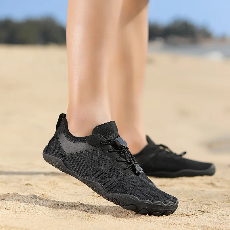 2024 Beach Water Sports Shoes Sports Shoes Gym Sports Barefoot Shoes Mens Quick Drying Swimming Bicycle Sports Training Shoes 240606